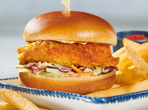 dishes-nashville_hot_chicken_sandwich-cn-600x447